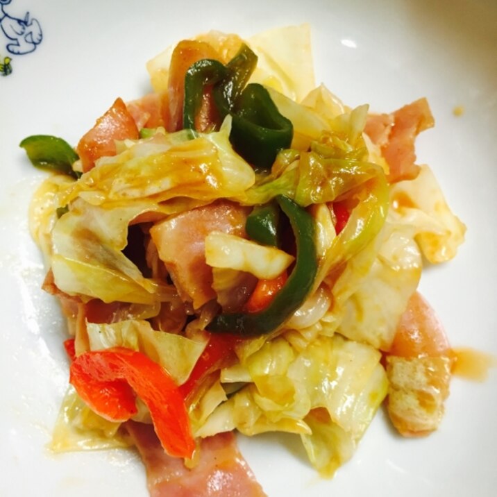 冷凍保存したものを使ったトマト味の野菜炒め